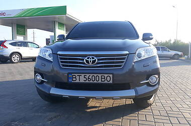 Внедорожник / Кроссовер Toyota RAV4 2010 в Голой Пристани