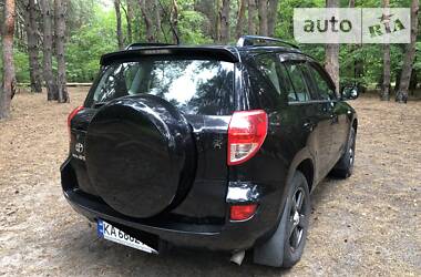 Внедорожник / Кроссовер Toyota RAV4 2006 в 