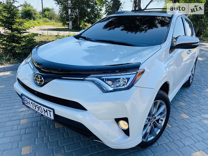 Позашляховик / Кросовер Toyota RAV4 2016 в Одесі