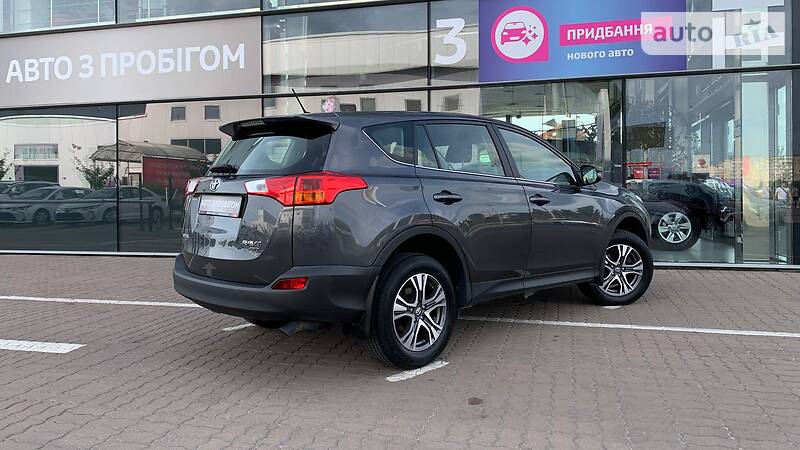 Універсал Toyota RAV4 2014 в Києві