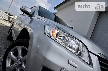 Внедорожник / Кроссовер Toyota RAV4 2011 в Дрогобыче