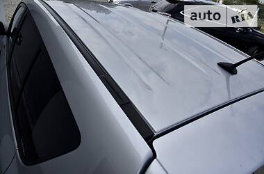 Внедорожник / Кроссовер Toyota RAV4 2011 в 