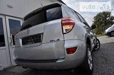 Позашляховик / Кросовер Toyota RAV4 2011 в Дрогобичі