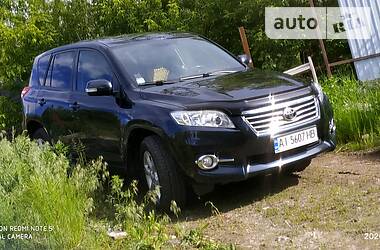 Позашляховик / Кросовер Toyota RAV4 2011 в Києві