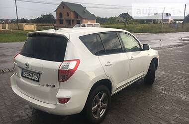 Позашляховик / Кросовер Toyota RAV4 2012 в 