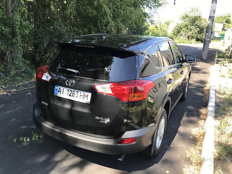 Позашляховик / Кросовер Toyota RAV4 2013 в Києві