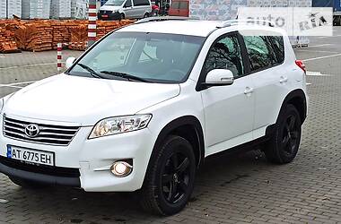 Позашляховик / Кросовер Toyota RAV4 2012 в Коломиї