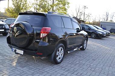 Внедорожник / Кроссовер Toyota RAV4 2006 в Мариуполе