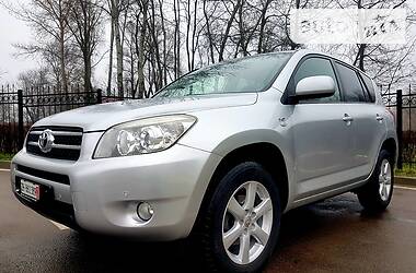 Внедорожник / Кроссовер Toyota RAV4 2009 в Чернигове