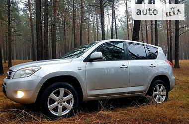 Внедорожник / Кроссовер Toyota RAV4 2009 в Чернигове