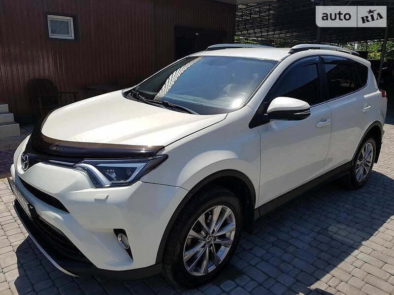 Toyota RAV4 2015