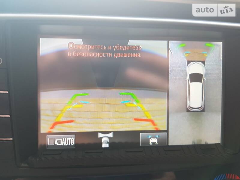 Позашляховик / Кросовер Toyota RAV4 2015 в Первомайську
