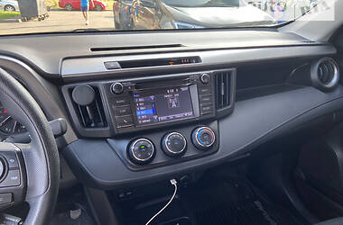 Позашляховик / Кросовер Toyota RAV4 2018 в Києві