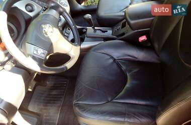 Внедорожник / Кроссовер Toyota RAV4 2007 в 
