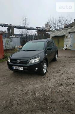 Позашляховик / Кросовер Toyota RAV4 2007 в Чернігові