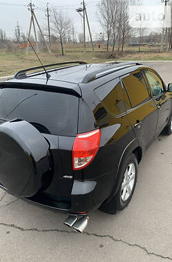 Внедорожник / Кроссовер Toyota RAV4 2007 в Мариуполе