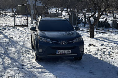Позашляховик / Кросовер Toyota RAV4 2013 в Львові