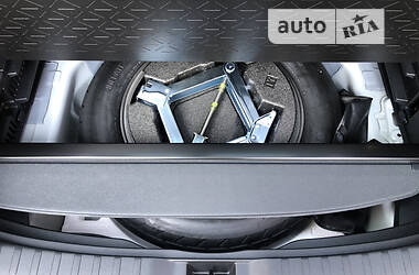 Внедорожник / Кроссовер Toyota RAV4 2022 в 