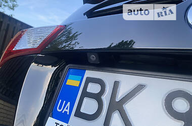 Внедорожник / Кроссовер Toyota RAV4 2014 в Львове