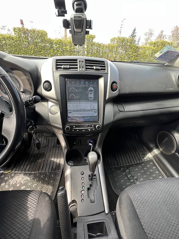 Позашляховик / Кросовер Toyota RAV4 2007 в Чернівцях