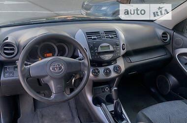 Позашляховик / Кросовер Toyota RAV4 2007 в Дніпрі