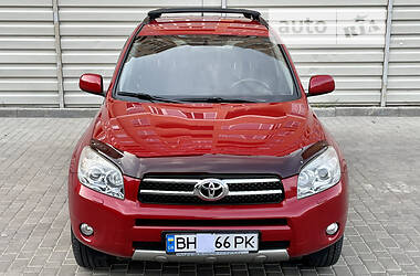 Внедорожник / Кроссовер Toyota RAV4 2008 в 