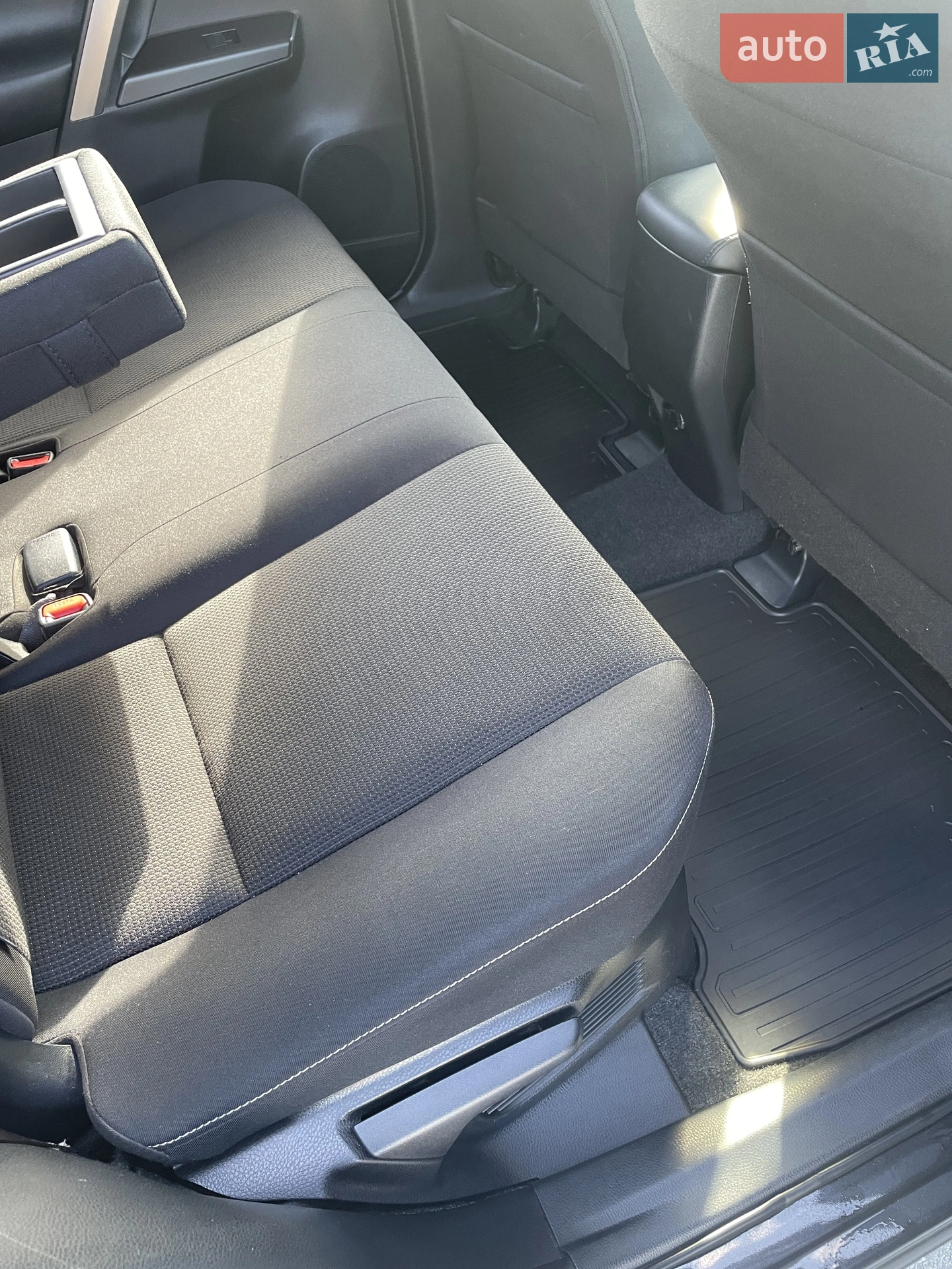 2016 Toyota RAV 4 - мініатюра 11
