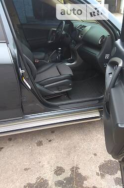 Внедорожник / Кроссовер Toyota RAV4 2007 в 