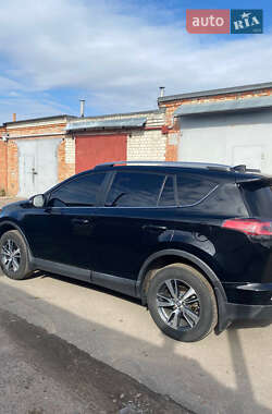 Позашляховик / Кросовер Toyota RAV4 2018 в Києві
