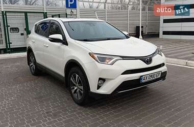 Внедорожник / Кроссовер Toyota RAV4 2017 в Измаиле