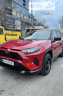 Позашляховик / Кросовер Toyota RAV4 2018 в Одесі