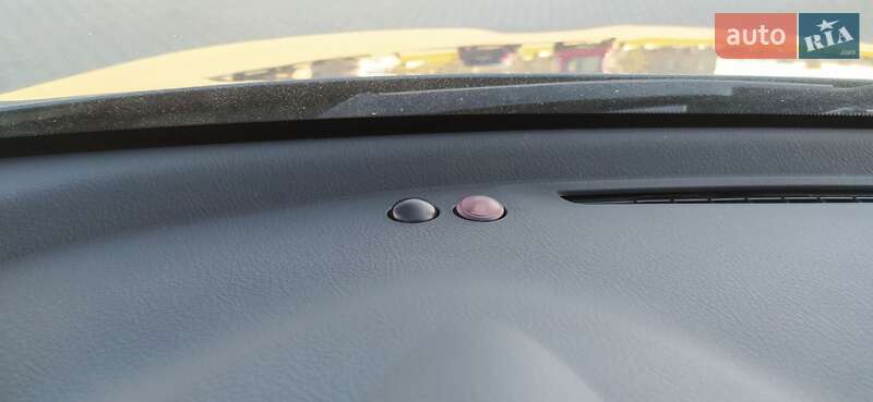 Позашляховик / Кросовер Toyota RAV4 2006 в Львові