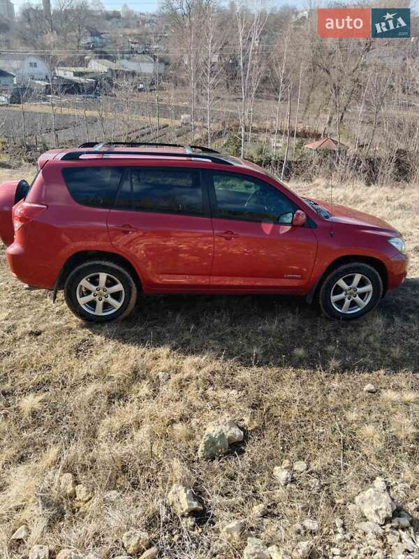 Внедорожник / Кроссовер Toyota RAV4 2008 в Шаргороде