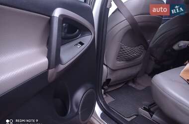 Позашляховик / Кросовер Toyota RAV4 2006 в Одесі
