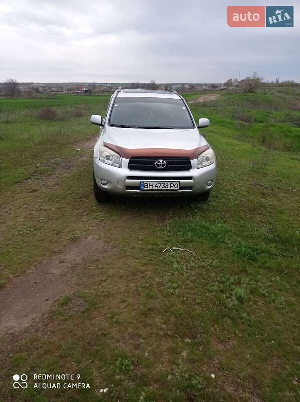 Внедорожник / Кроссовер Toyota RAV4 2006 в Одессе