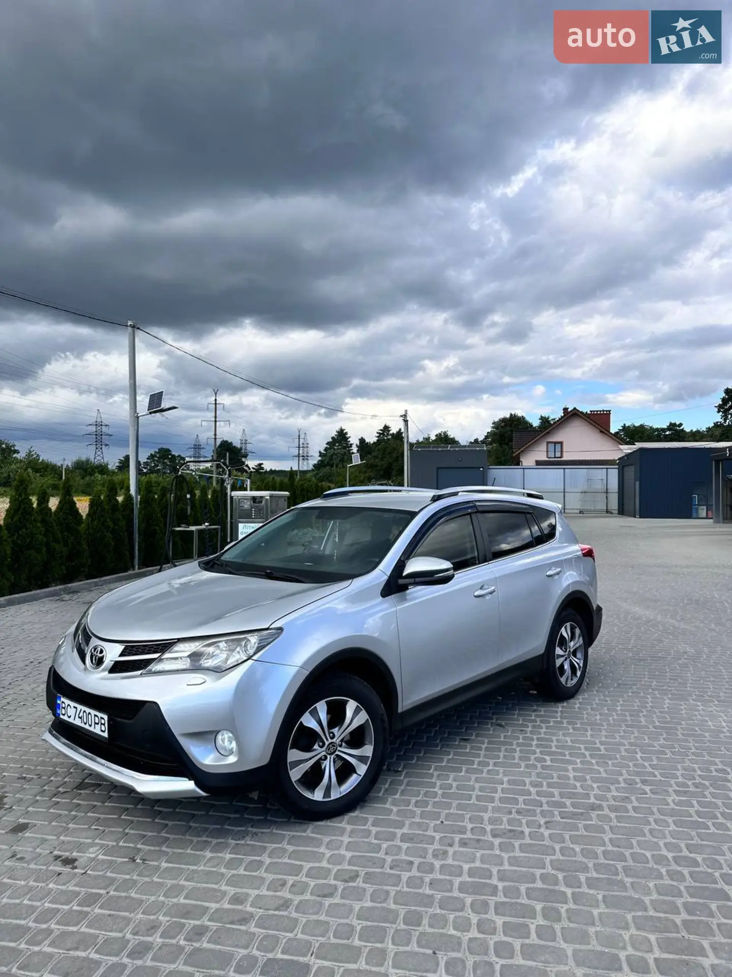 2015 Toyota RAV 4 - фото 1