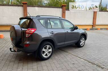 Внедорожник / Кроссовер Toyota RAV4 2010 в Коломые