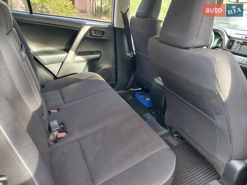 Позашляховик / Кросовер Toyota RAV4 2018 в Миколаєві