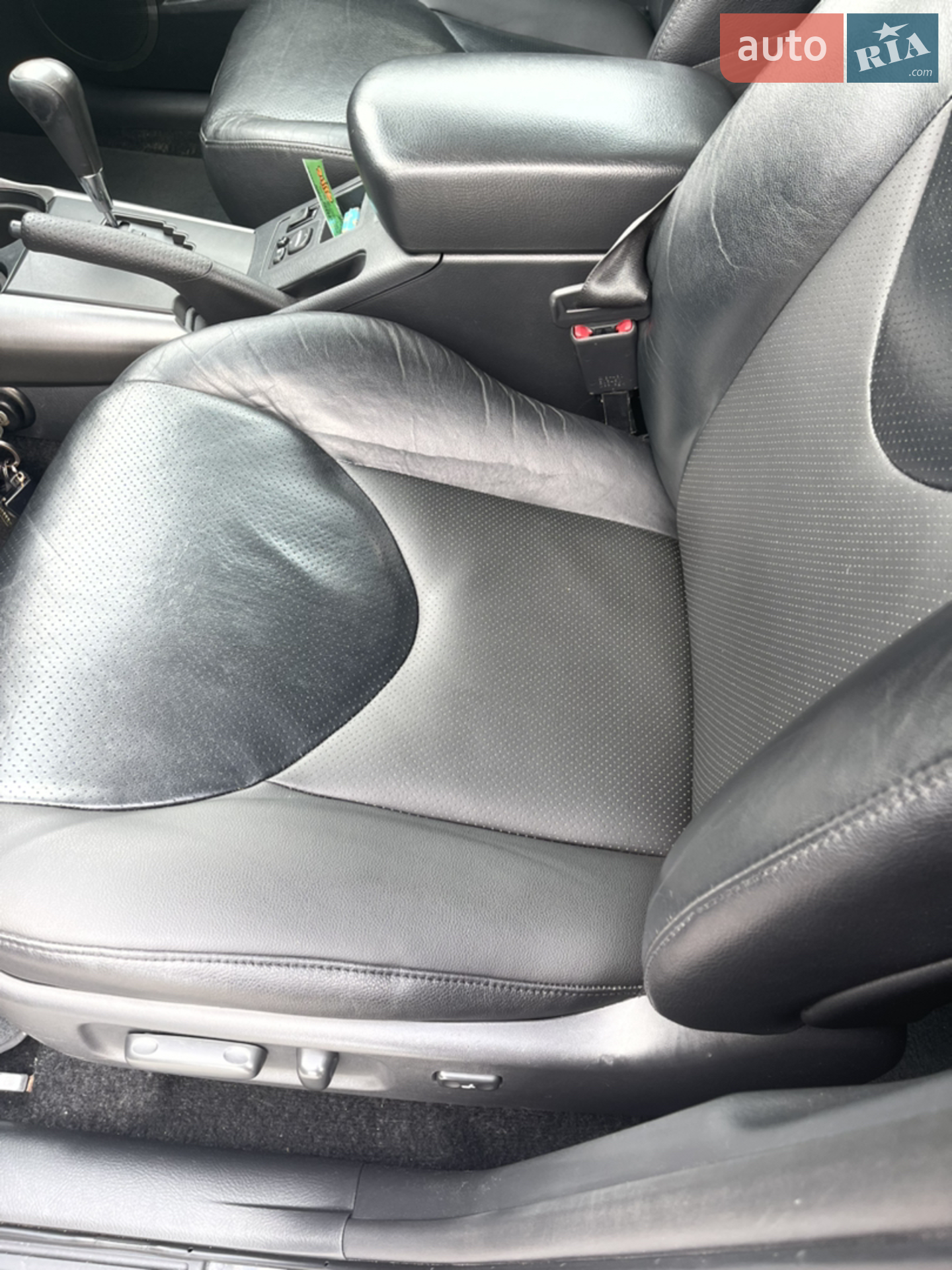 2011 Toyota RAV 4 - мініатюра 10