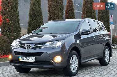 Позашляховик / Кросовер Toyota RAV4 2014 в Міжгір'ї