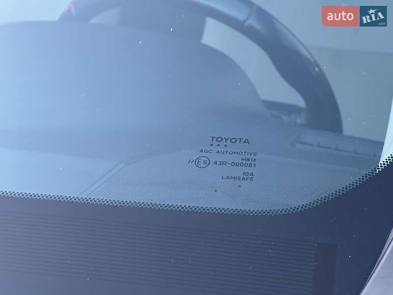 Внедорожник / Кроссовер Toyota RAV4 2014 в Межгорье фото 10 Внедорожник / Кроссовер Toyota RAV4 2014 в Межгорье