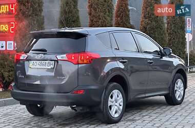 Позашляховик / Кросовер Toyota RAV4 2014 в Міжгір'ї