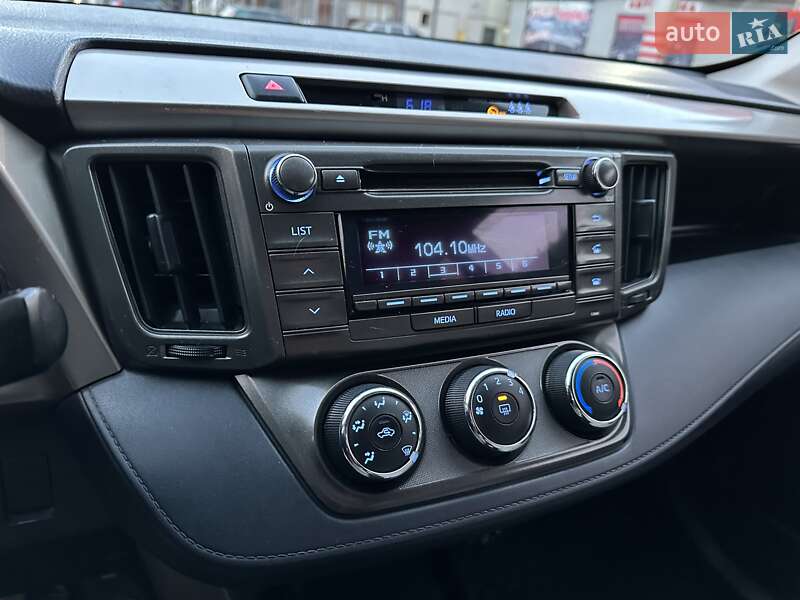 Внедорожник / Кроссовер Toyota RAV4 2014 в Межгорье фото 35 Внедорожник / Кроссовер Toyota RAV4 2014 в Межгорье