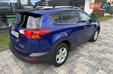 Внедорожник / Кроссовер Toyota RAV4 2014 в Тячеве