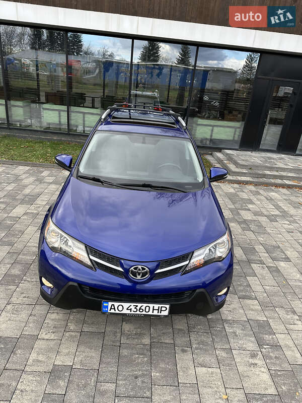 Позашляховик / Кросовер Toyota RAV4 2014 в Ужгороді