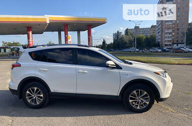 Позашляховик / Кросовер Toyota RAV4 2018 в Харкові