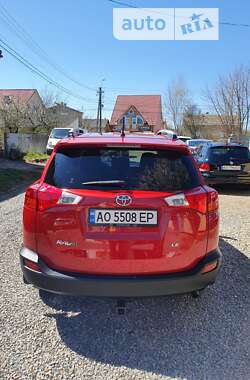 Внедорожник / Кроссовер Toyota RAV4 2014 в Ужгороде