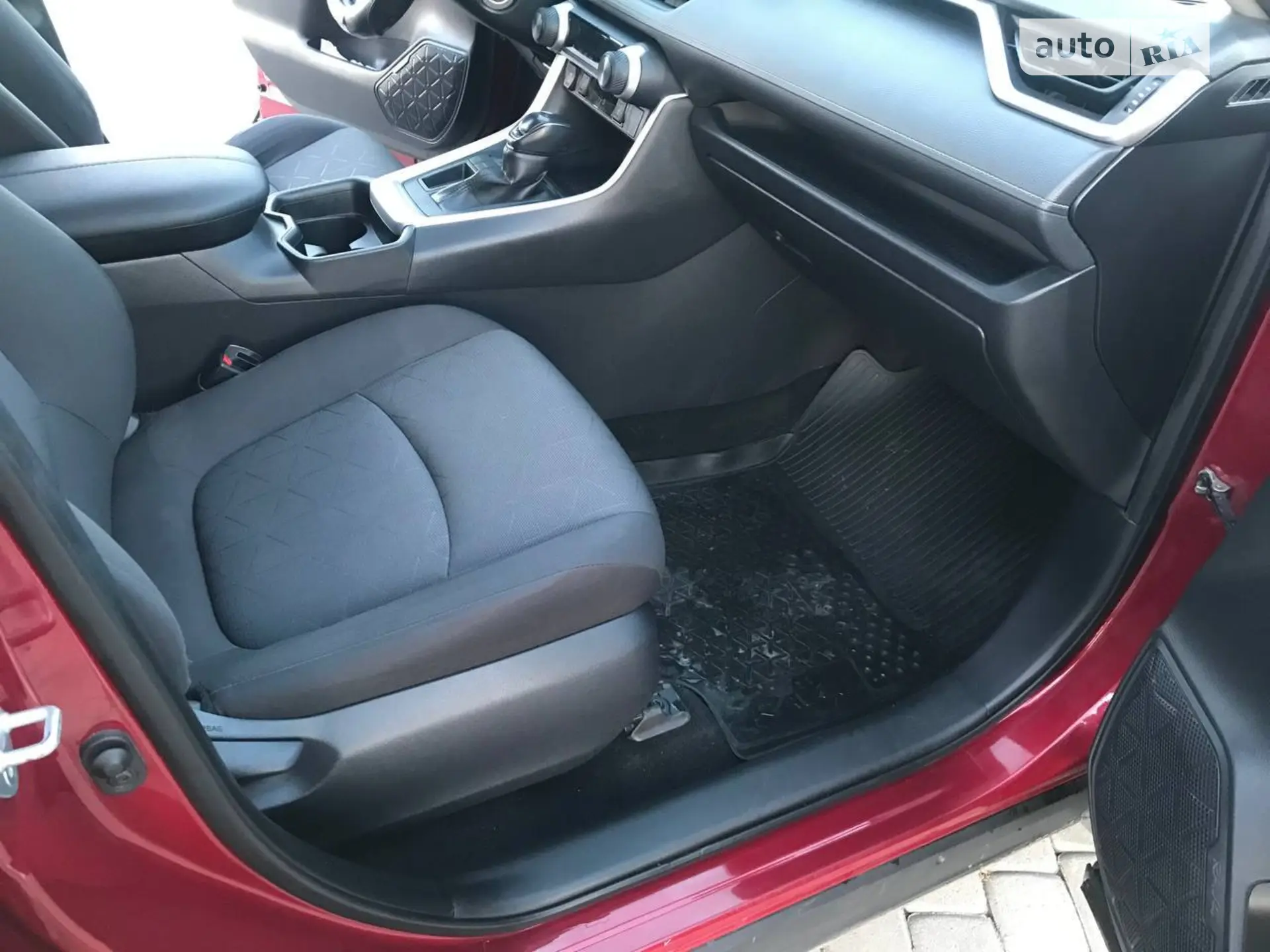 2019 Toyota RAV 4 - мініатюра 10