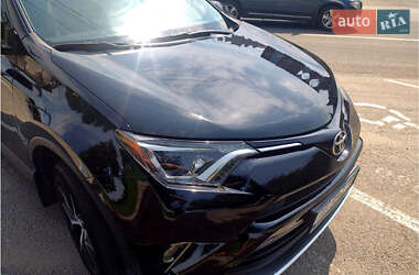 Внедорожник / Кроссовер Toyota RAV4 2015 в Луцке