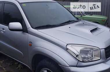 Внедорожник / Кроссовер Toyota RAV4 2002 в Калиновке